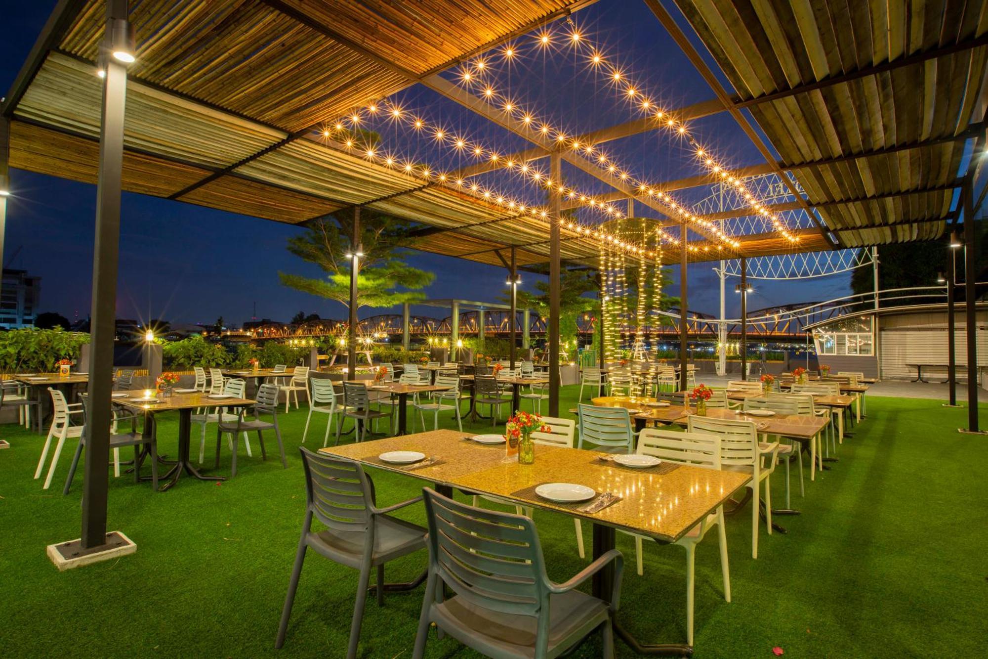 The Royal River 4* Bangkok