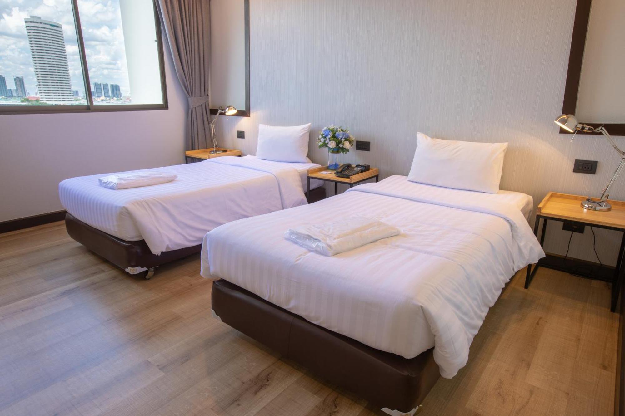 Hotel The Royal River Bangkok