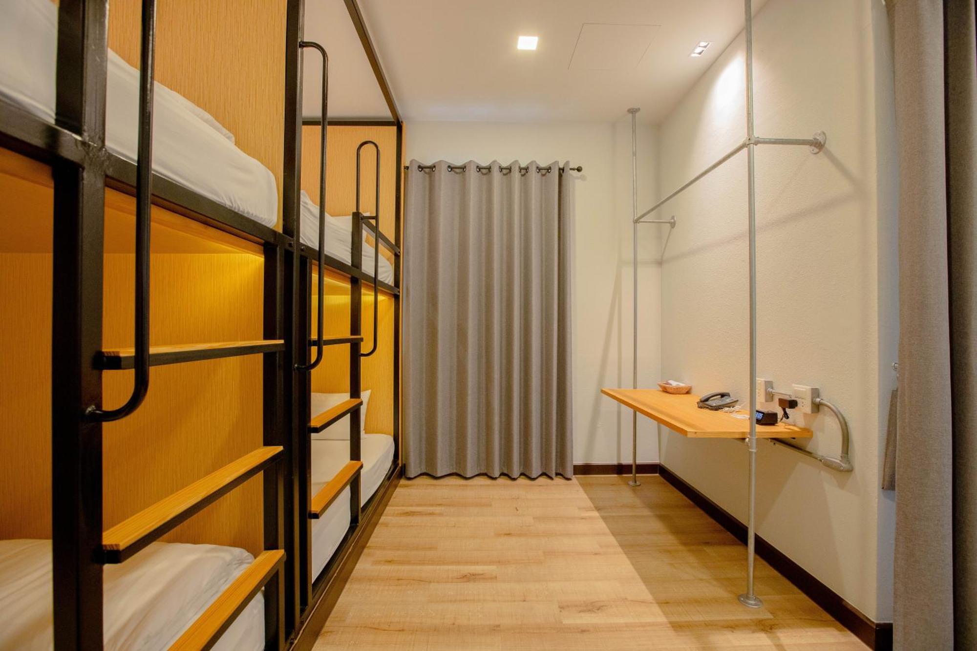 The Royal River Khách sạn 4*